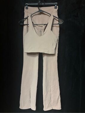 ALO Yoga Beige Flare Leggings and Matching Crop Tank Set